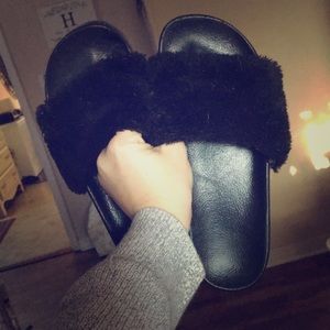 Fuzzy Slides